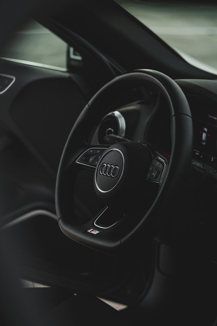 Vehicle interior and instrumentation for controlled driver behavior measurement